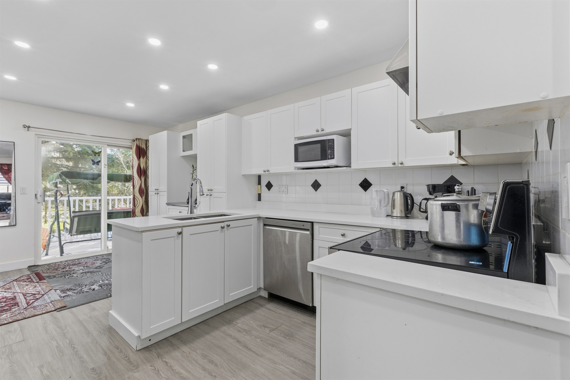 Property photo 110