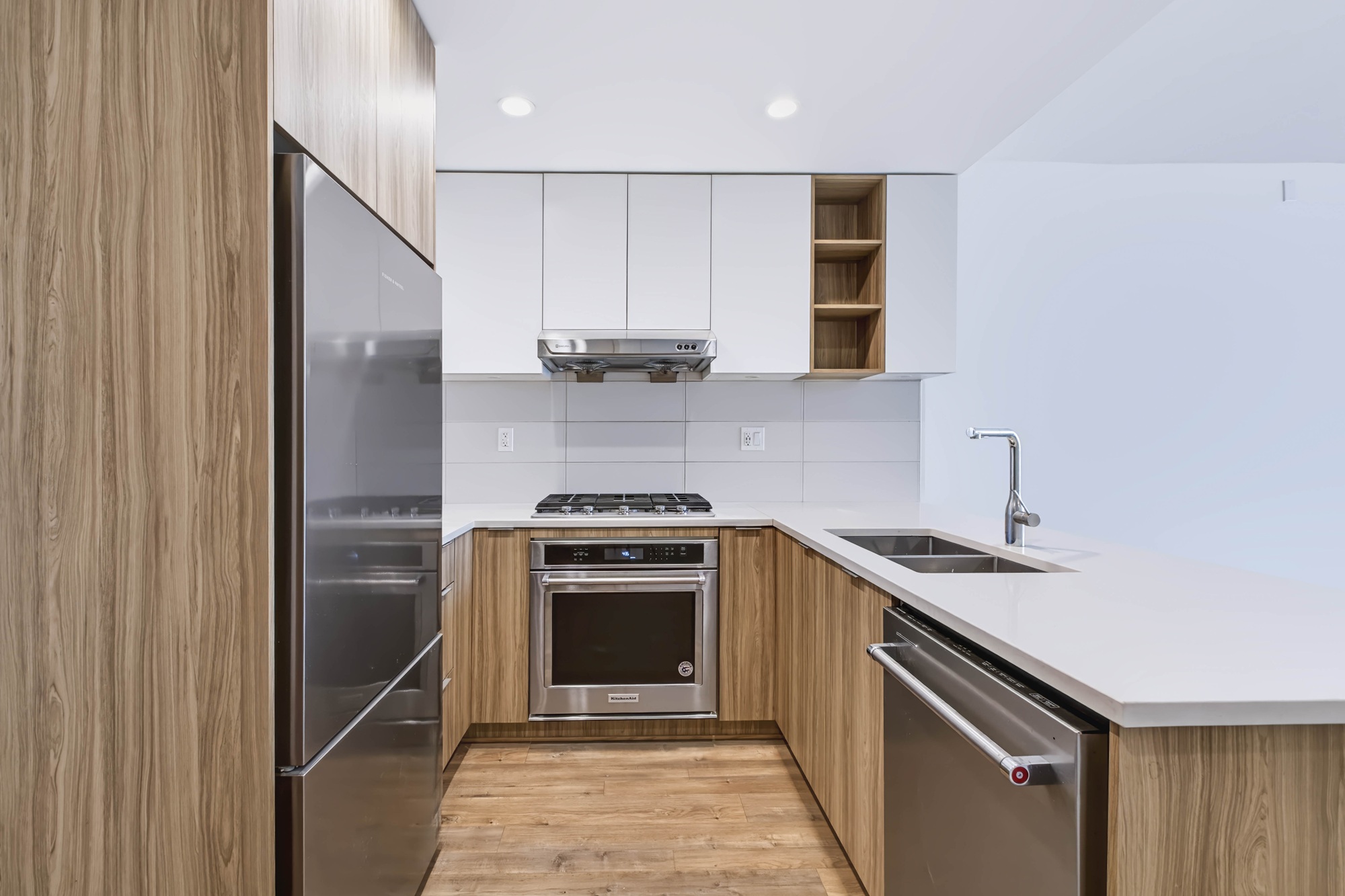 Property photo 105