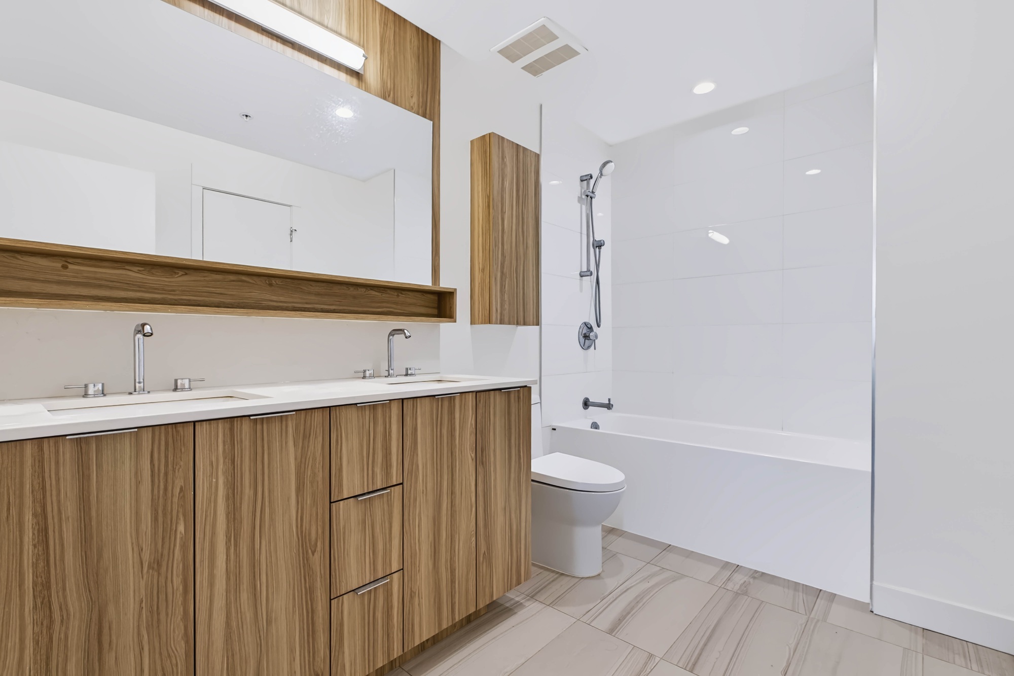 Property photo 117