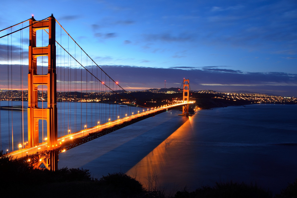 GGBridge at dusk