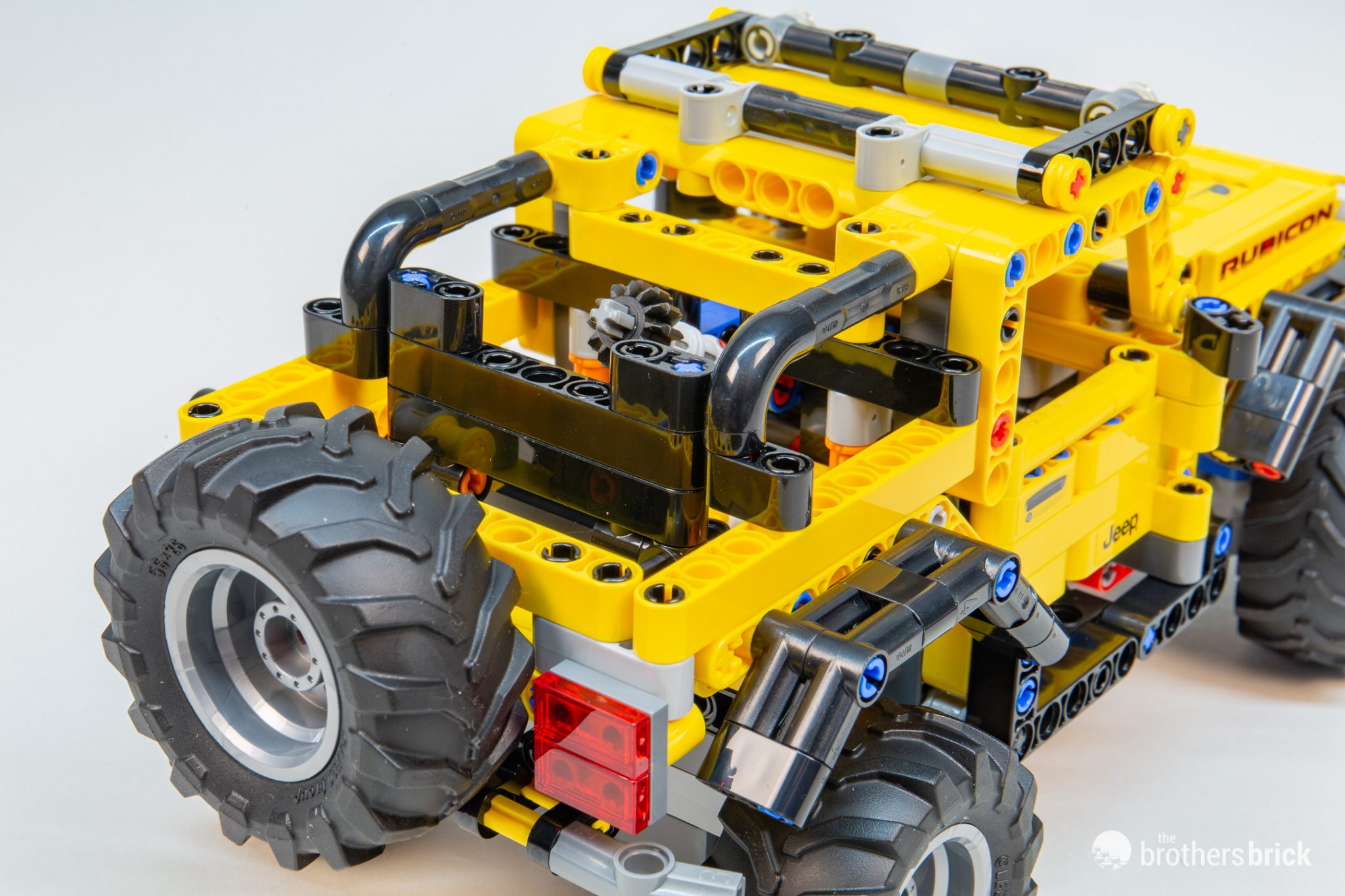 LEGO Technic 42122 Jeep Wrangler-25 - The Brothers Brick | The Brothers ...