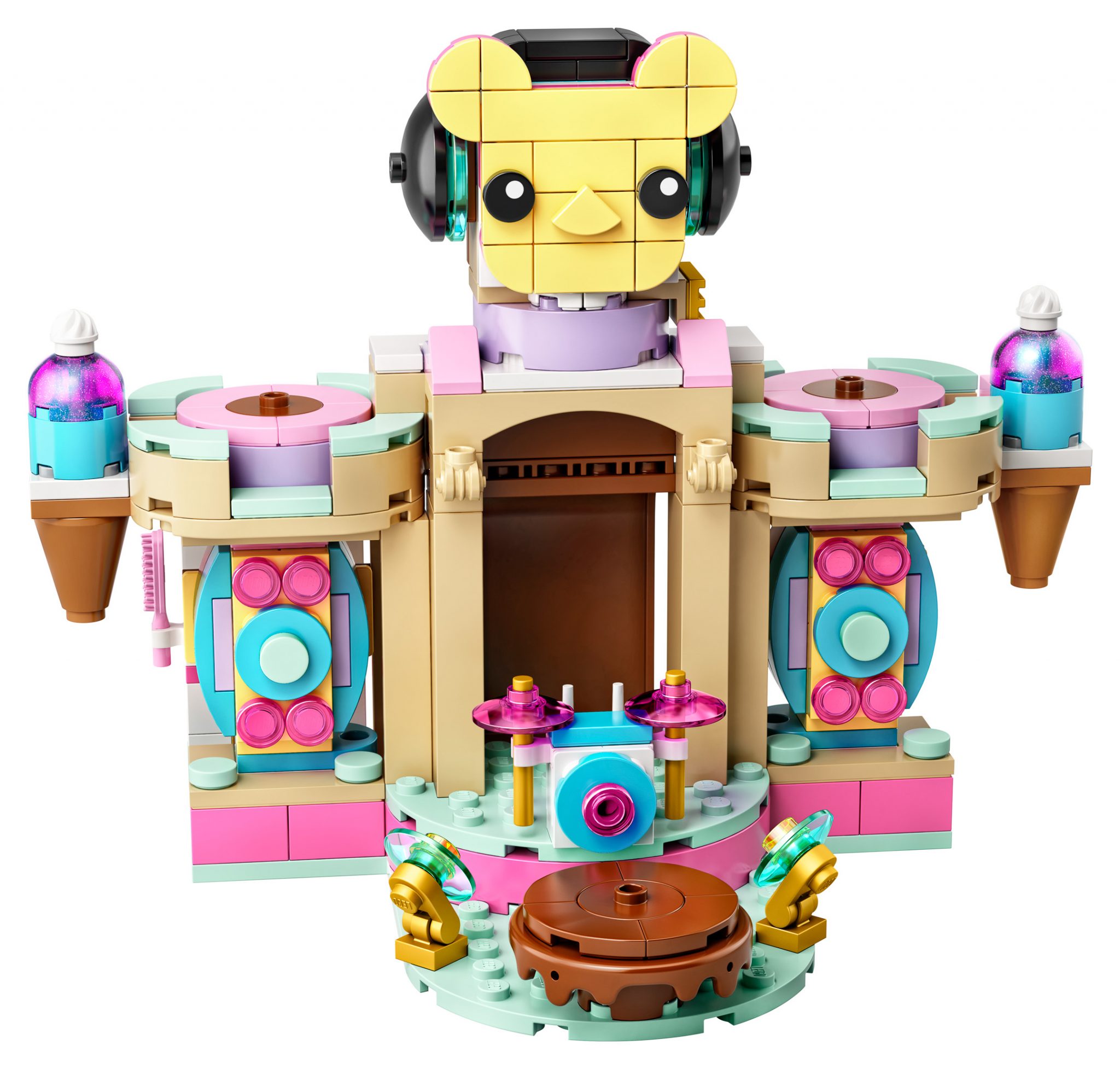 LEGO Vidiyo 43111 Candy Castle Stage (18) The Brothers Brick The