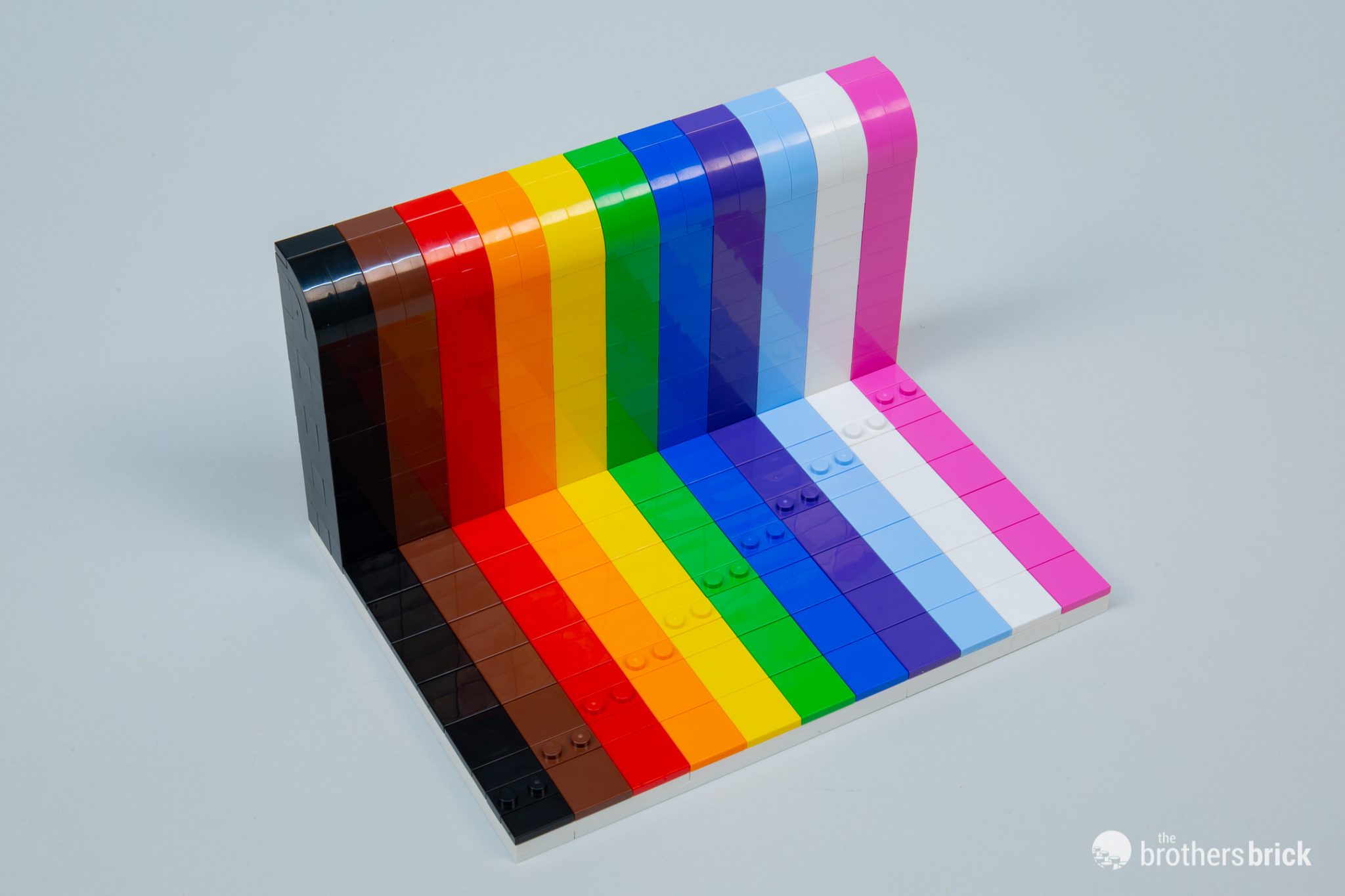 LEGO 40516 Everyone Is Awesome - TBB Review-PNM27-14 - The Brothers ...