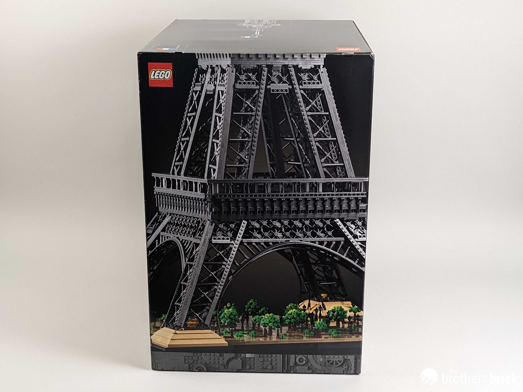 LEGO Icons 10307 Eiffel Tower TBB Review 6FT69 8 The Brothers