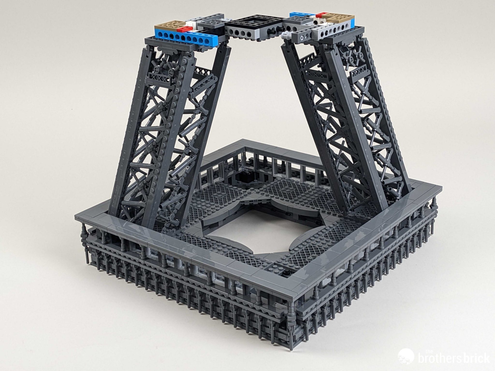 LEGO Icons 10307 Eiffel Tower TBB Review 6FT69 82 The Brothers