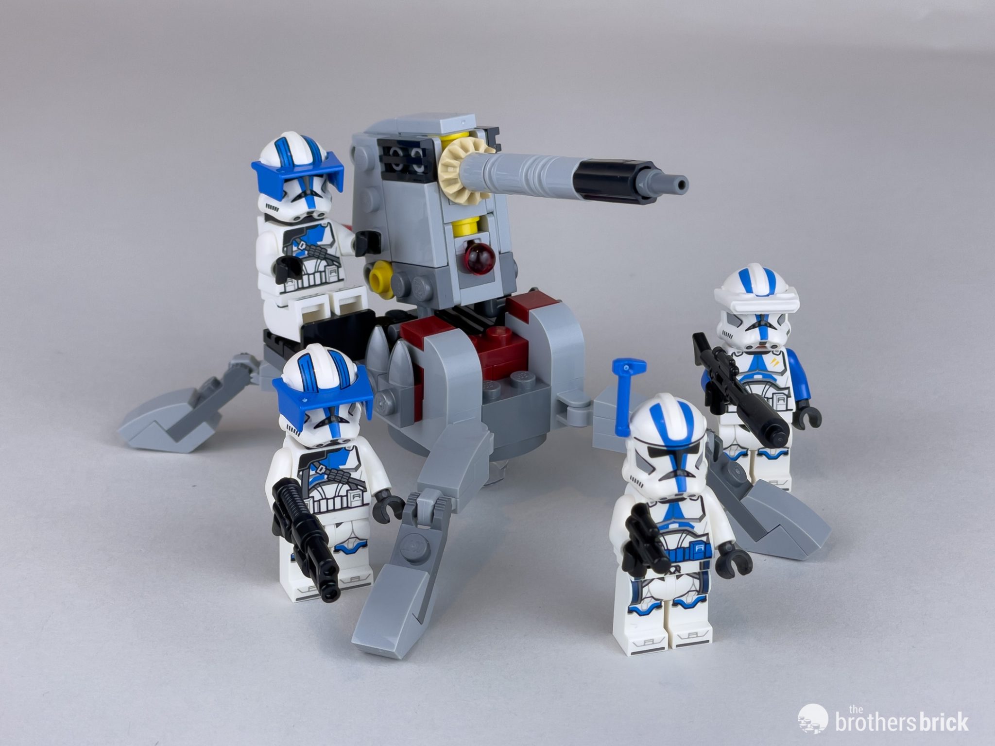 Lego Star Wars 501st Clone Trooper www.brothers-brick.com