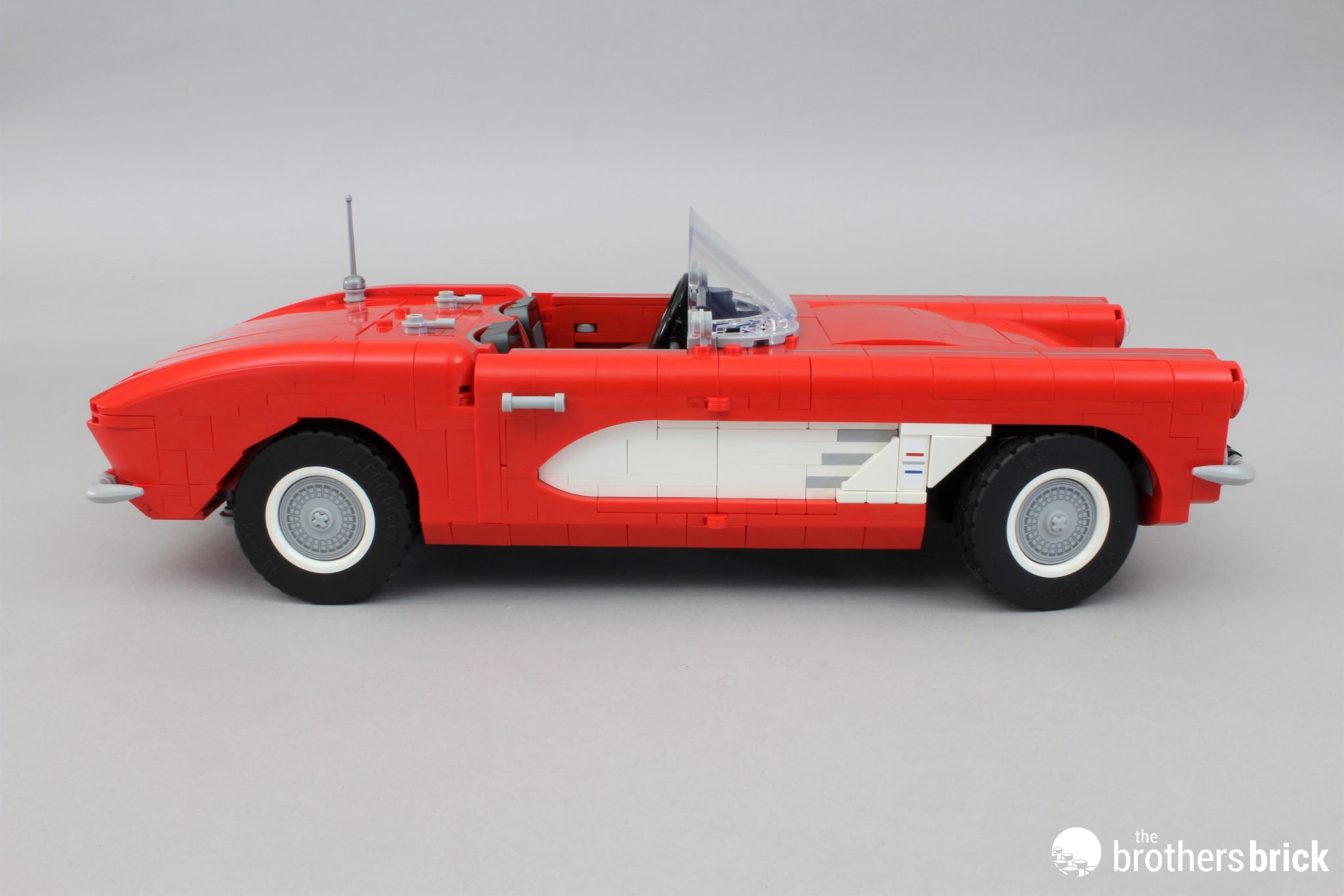 LEGO Icons 10321 Chevrolet Corvette C1 TBB Review dw49tx (63) The Brothers Brick The