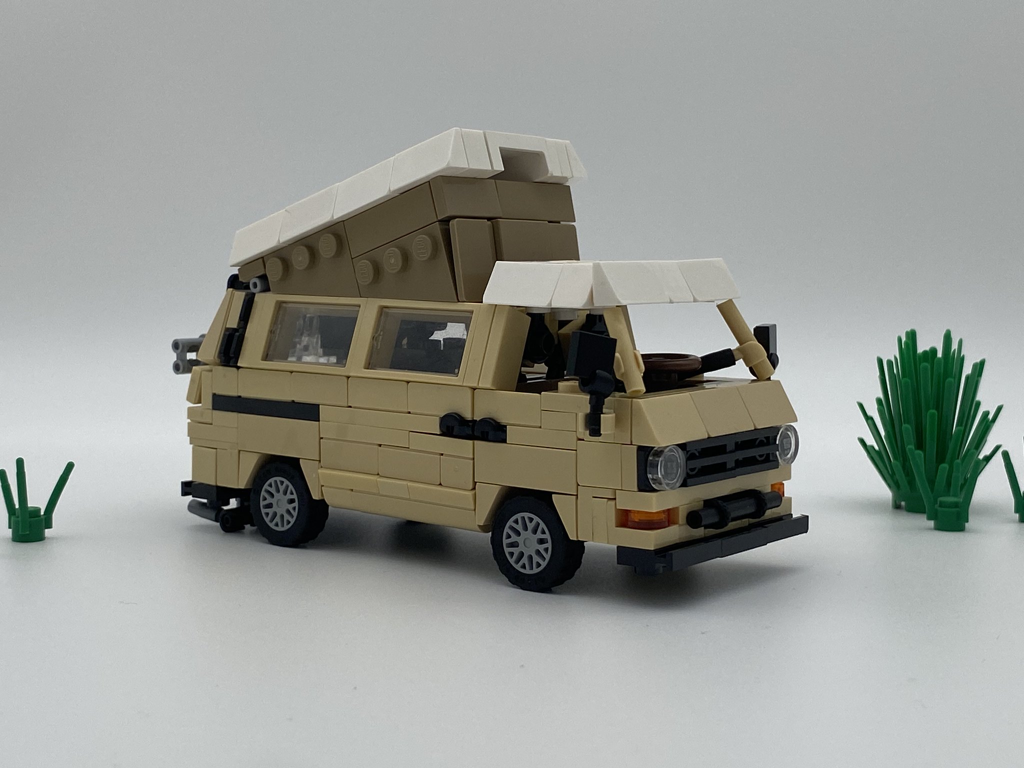 A minimalist LEGO camper packs some nostalgia - The Brothers Brick ...