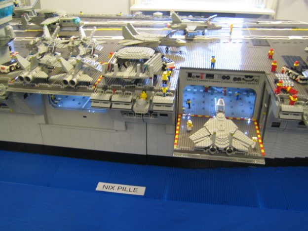 Malle Hawking's LEGO USS Harry S. Truman aircraft carrier is 16 feet long - The Brothers Brick 