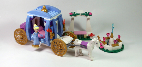 LEGO Disney Cinderella's Dream 41053 [Review] - The Brothers Brick | The Brothers Brick