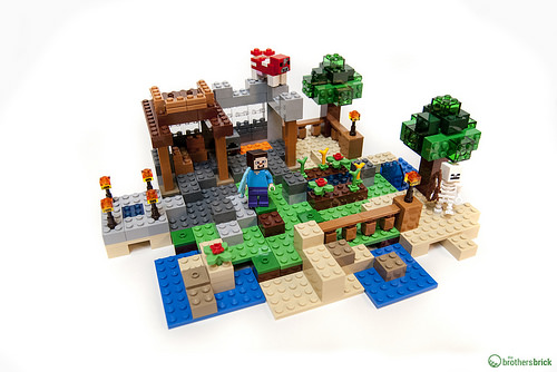 LEGO 21116 Minecraft Crafting Box 8-in-1 [Review] - The Brothers Brick