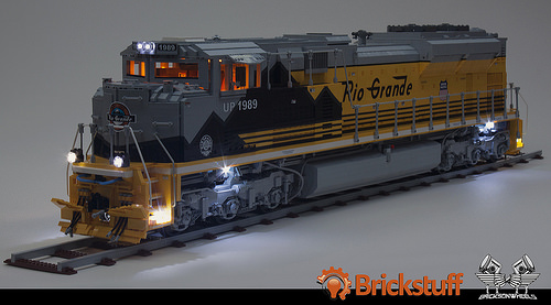 Union Pacific EMD SD70 Ace Locomotive in Lego, scaled 1:16