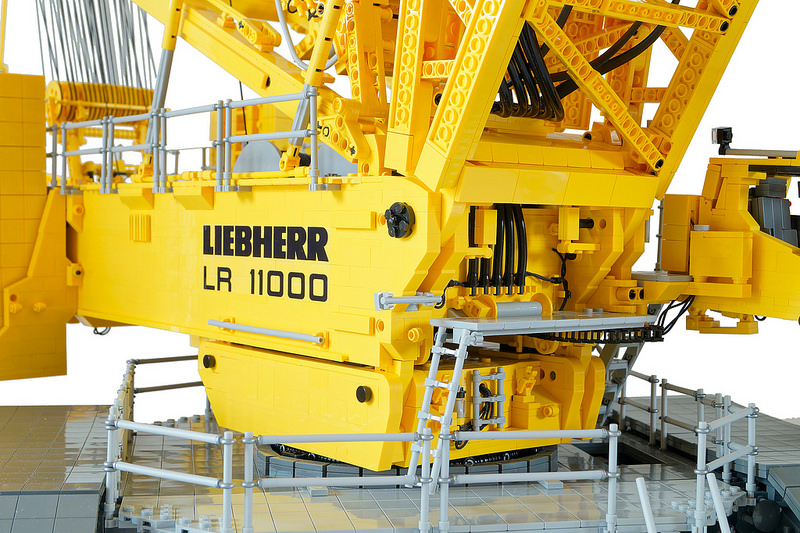 LEGO Liebherr LR 11000