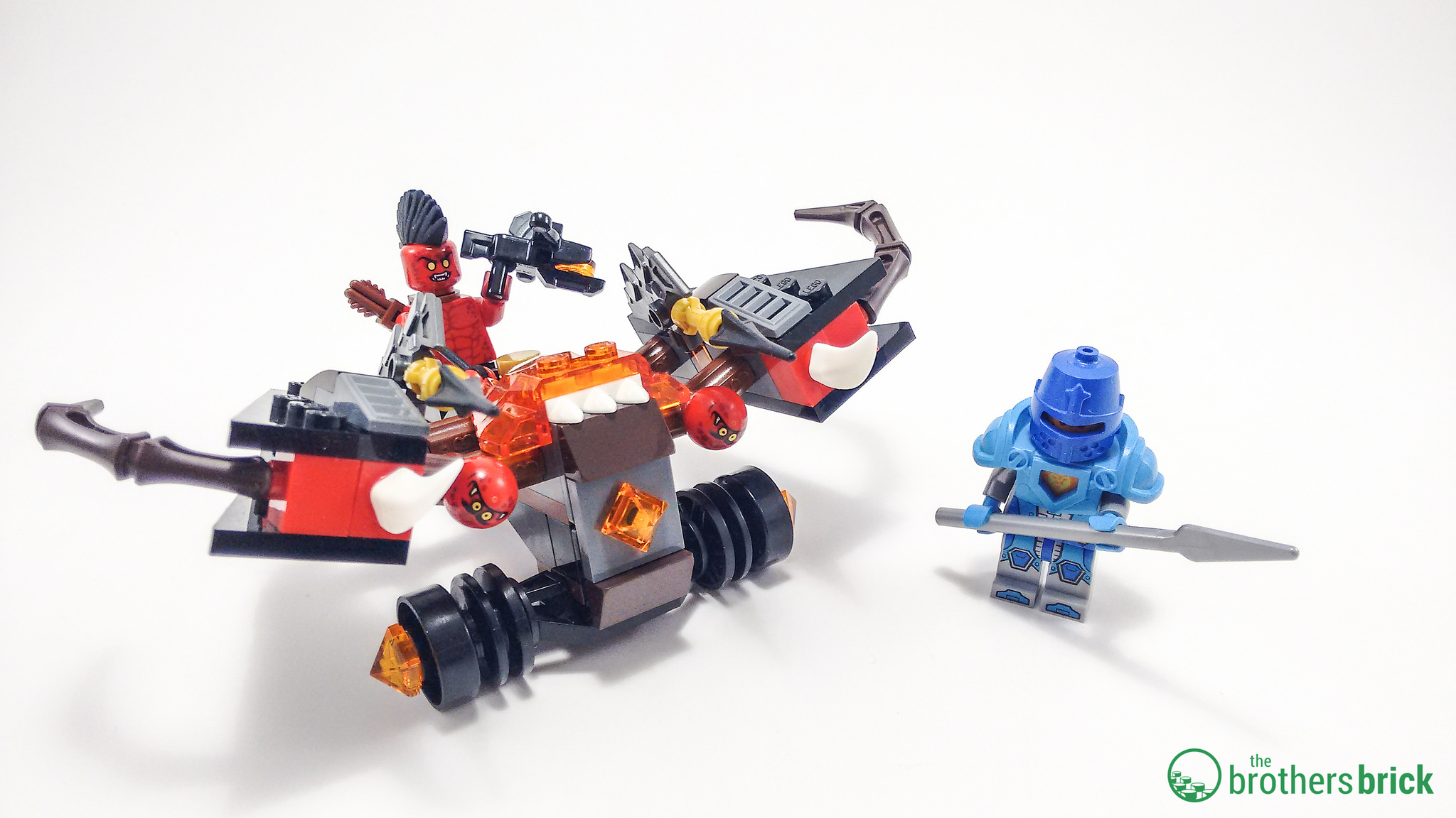 Hvor fint Vis stedet kæmpe stor Nexo Knights 70318: The Glob Lobber | 70319: Macy's Thunder Mace | 70320:  Aaron Fox's Aero-Striker V2 [Review] - The Brothers Brick | The Brothers  Brick