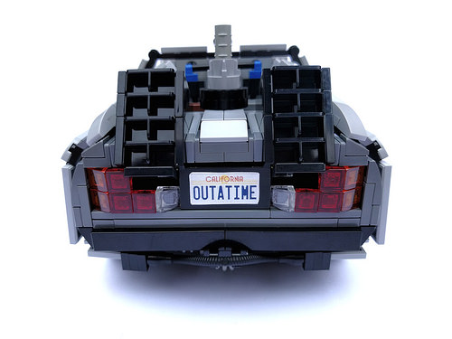 UCS DeLorean