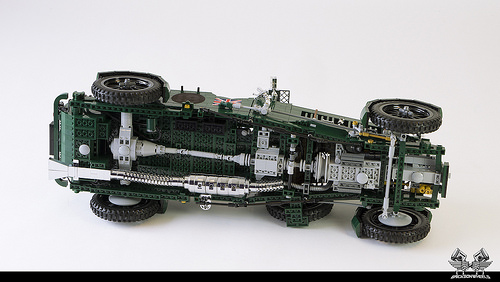 1930 Bentley Blower in Lego 1:8,5 (underside)