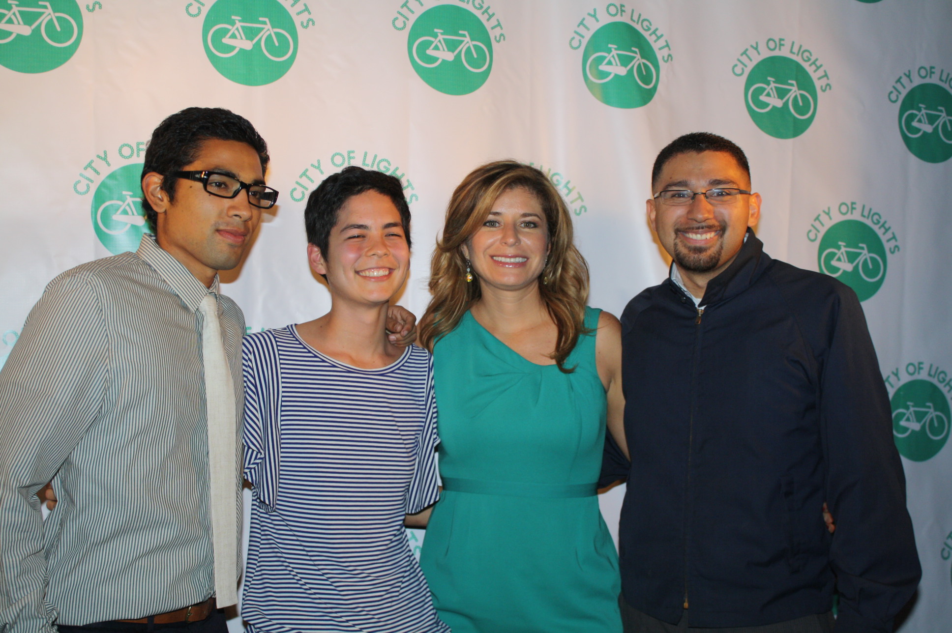 City of Lights Superhéroes en bicicleta buscan un estilo de vida más saludable y equitativo en Los Angeles. (Foto Agustín Durán/El Pasajero)