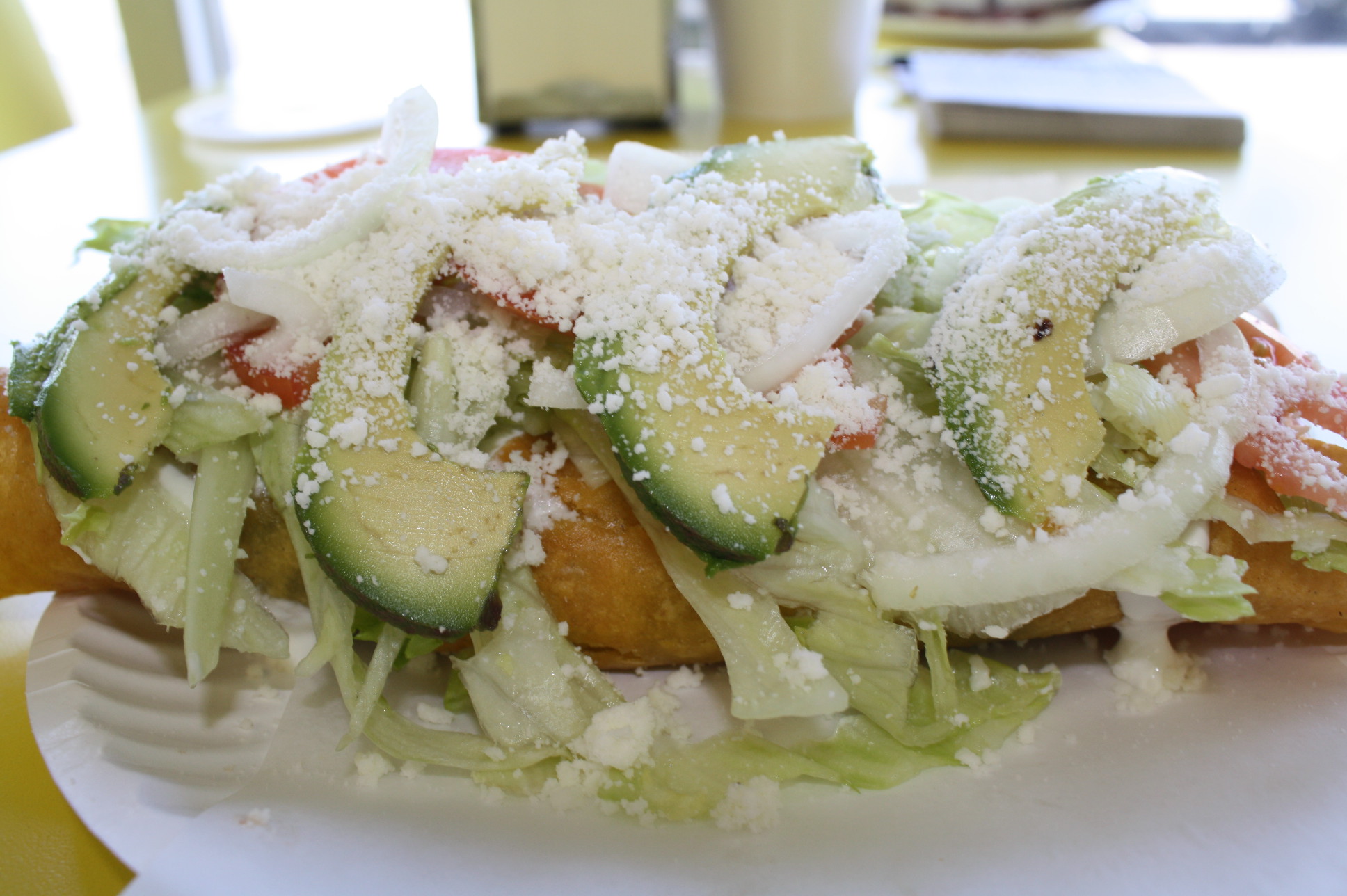 Los Cuñados El platillo que caracteriza a Pollos Los Cuñados son las flautas estilo D.F. (Foto Agustín Durán/El Pasajero).