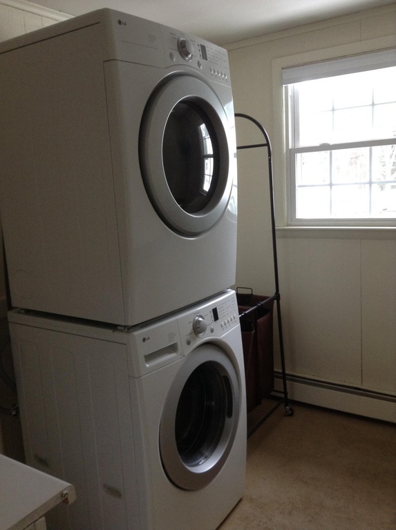 3 Bedroom House for Rent Price Reduced to 1950/mo Housing