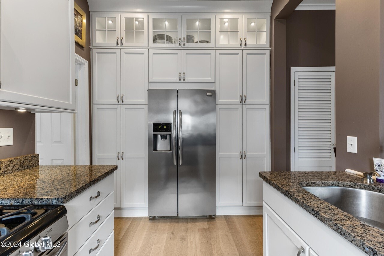 2 bed, 2 bath condo for rent - Housing - Skidmore Exchange