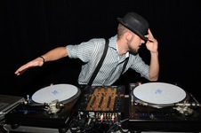 Dj picture