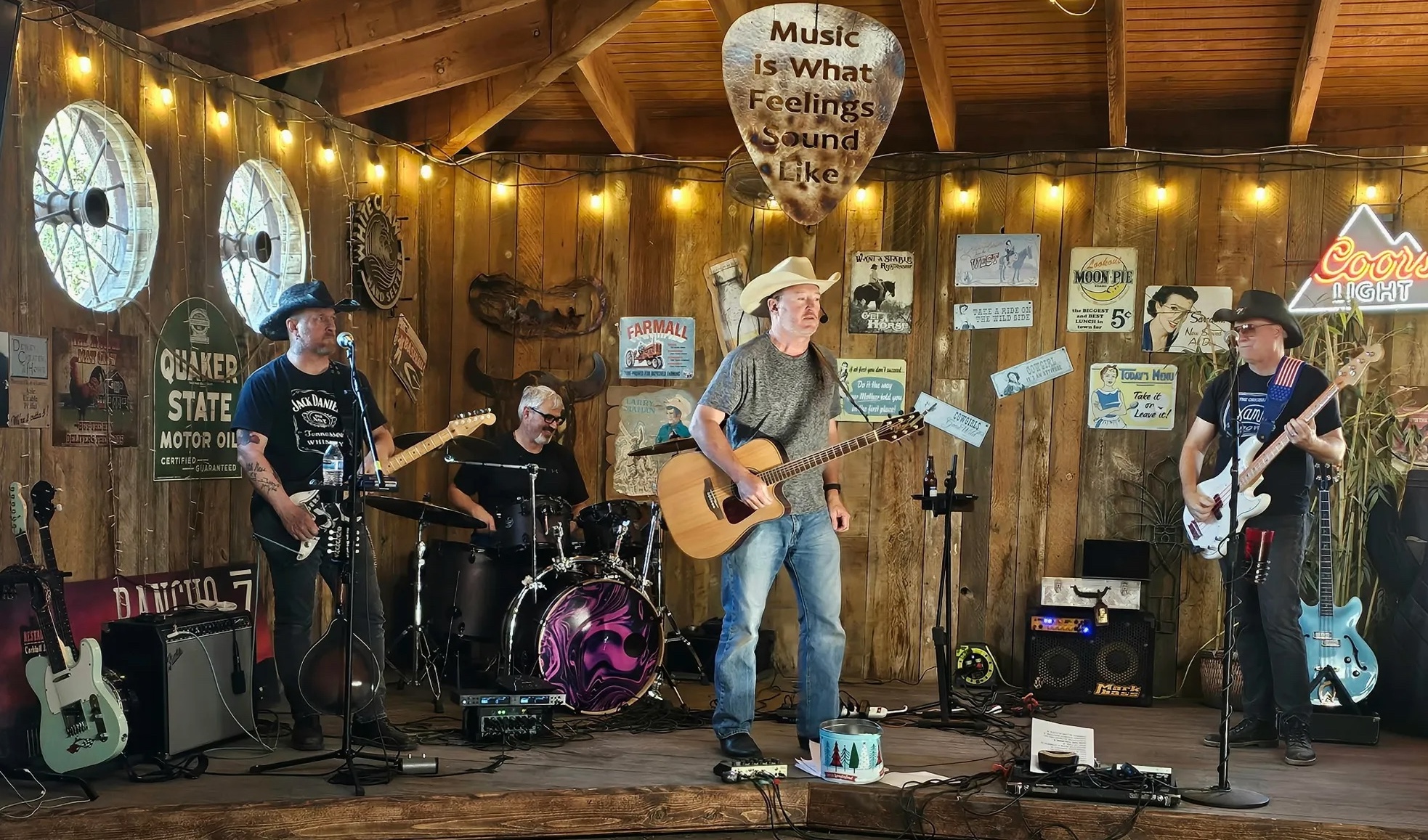 Cowboy_D_Band_06.jpeg?1750378918