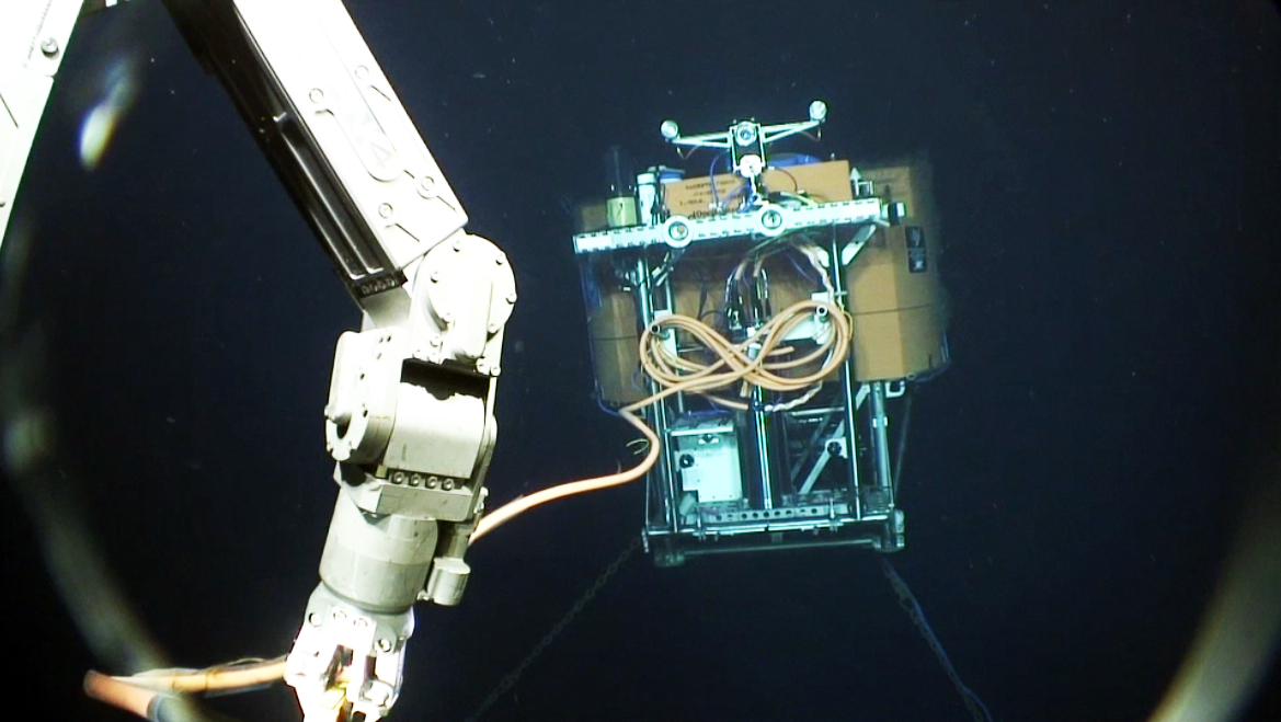 Dive Highlights J910 Axial Base Profiler Mooring