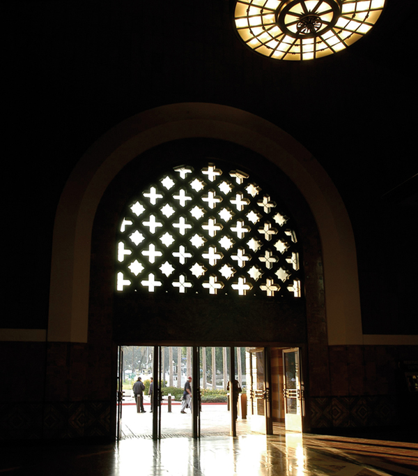 union station essay When you walk into union station in downtown la, it feels as though you're stepping into another time, into an era when travelers dressed dapper, doffed their hats indoors, and swept glamorously down the concourse, illuminated by the sun streaming through huge bay windows and the art deco chandeliers glowing from above. union station essay When you walk into union station in downtown la, it feels as though you're stepping into another time, into an era when travelers dressed dapper, doffed their hats indoors, and swept glamorously down the concourse, illuminated by the sun streaming through huge bay windows and the art deco chandeliers glowing from above.