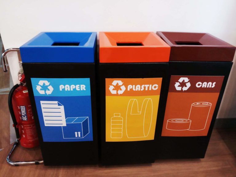 Sorting bins for a sustainable event