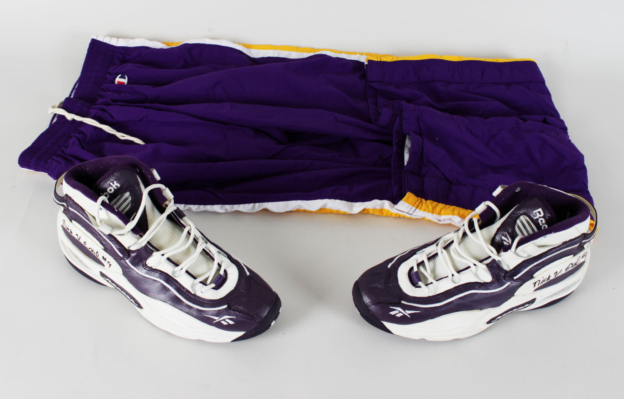 nick van exel reebok shoes