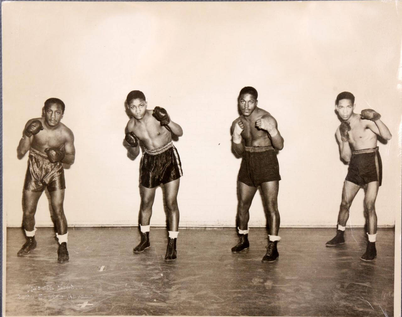 Teenie Harris Boxing Photo Memorabilia Expert