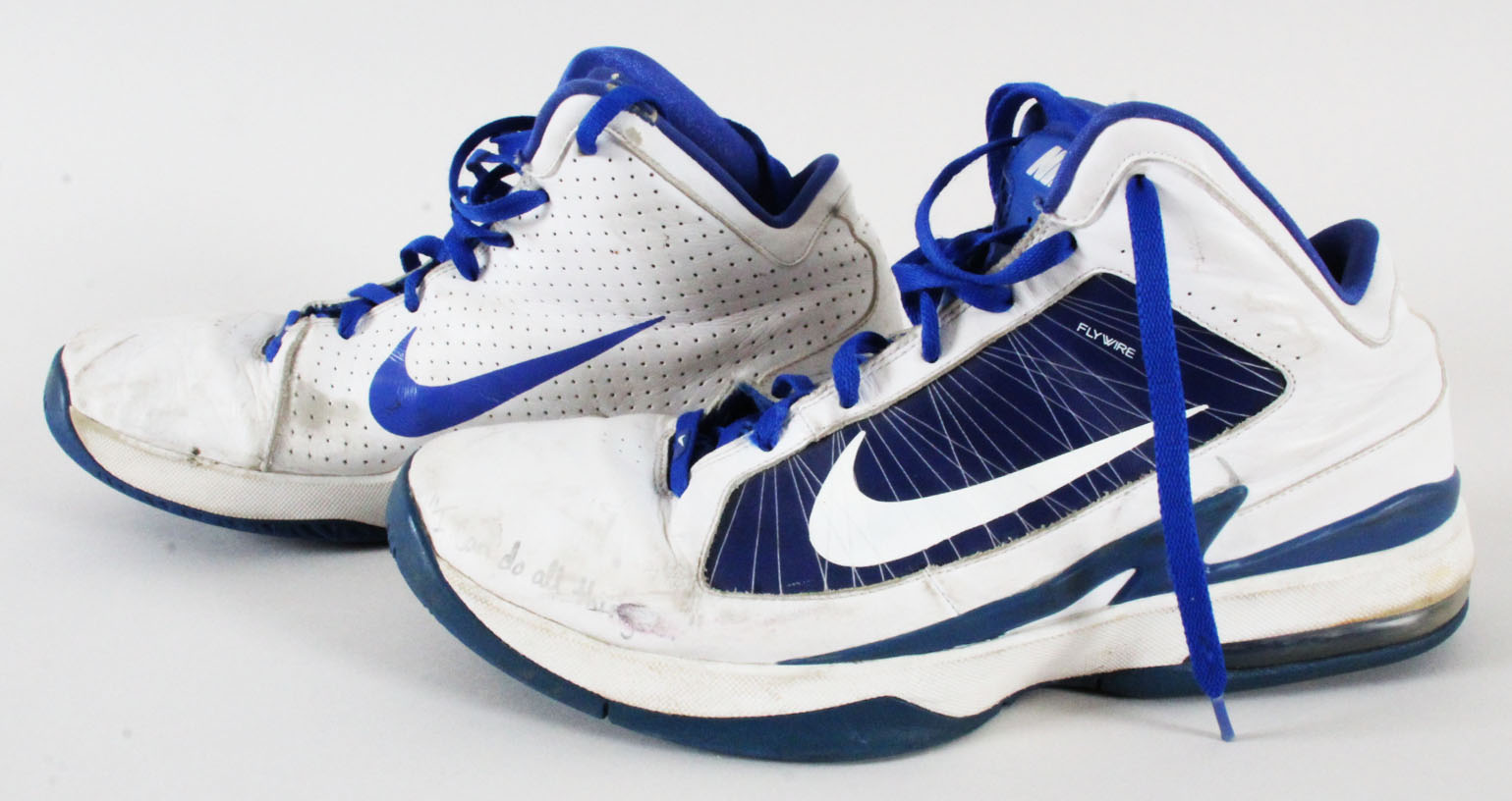 stephen curry game used shoes