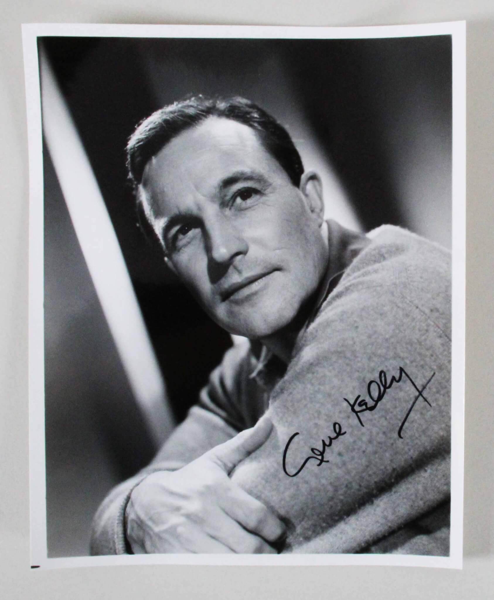 Gene Kelly Signed 8x10 Photo - COA JSA | Memorabilia Expert