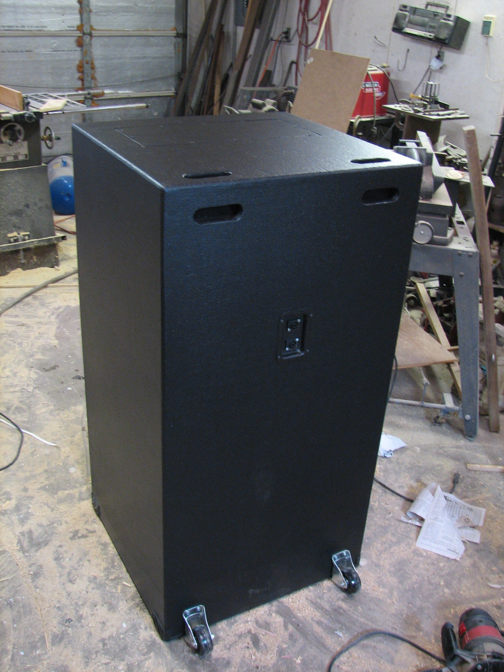 Titan48 back