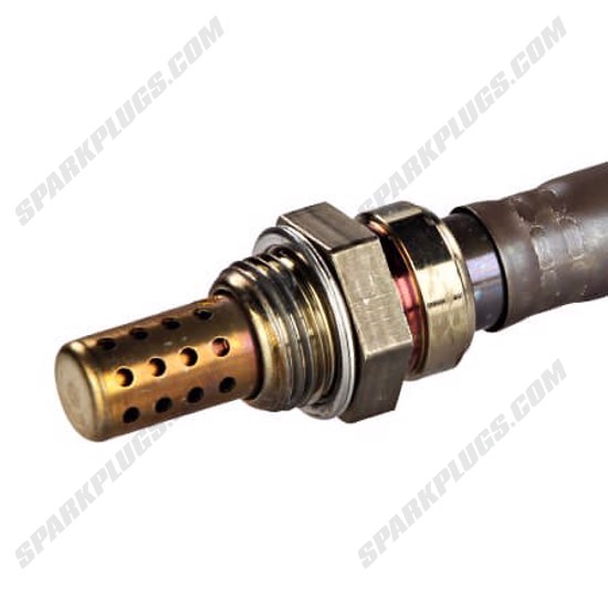 SparkPlugs.com: 18028 Bosch O2 Sensor - Replacement Oxygen Sensor