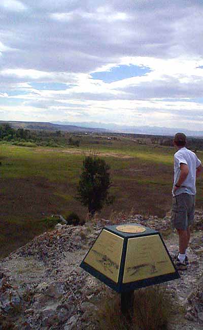 Fort Rock Trail slider image 2