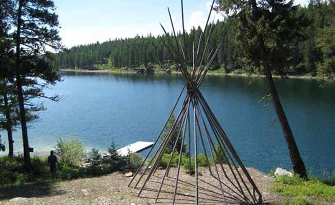 Bootjack Lake Lodge slider image 4