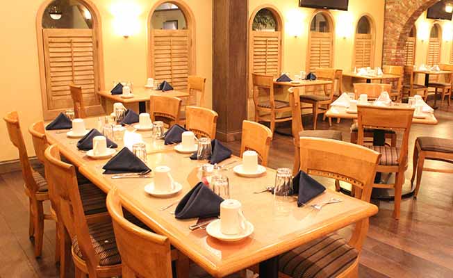 Holiday Inn slider image 1