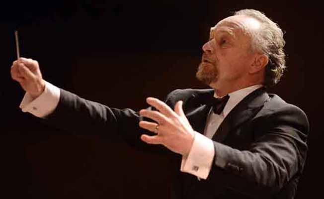 Glacier Symphony and Chorale slider image 0