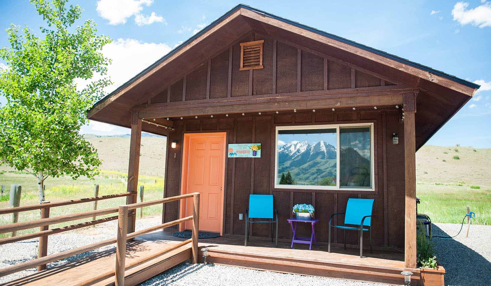 Emigrant Cabins