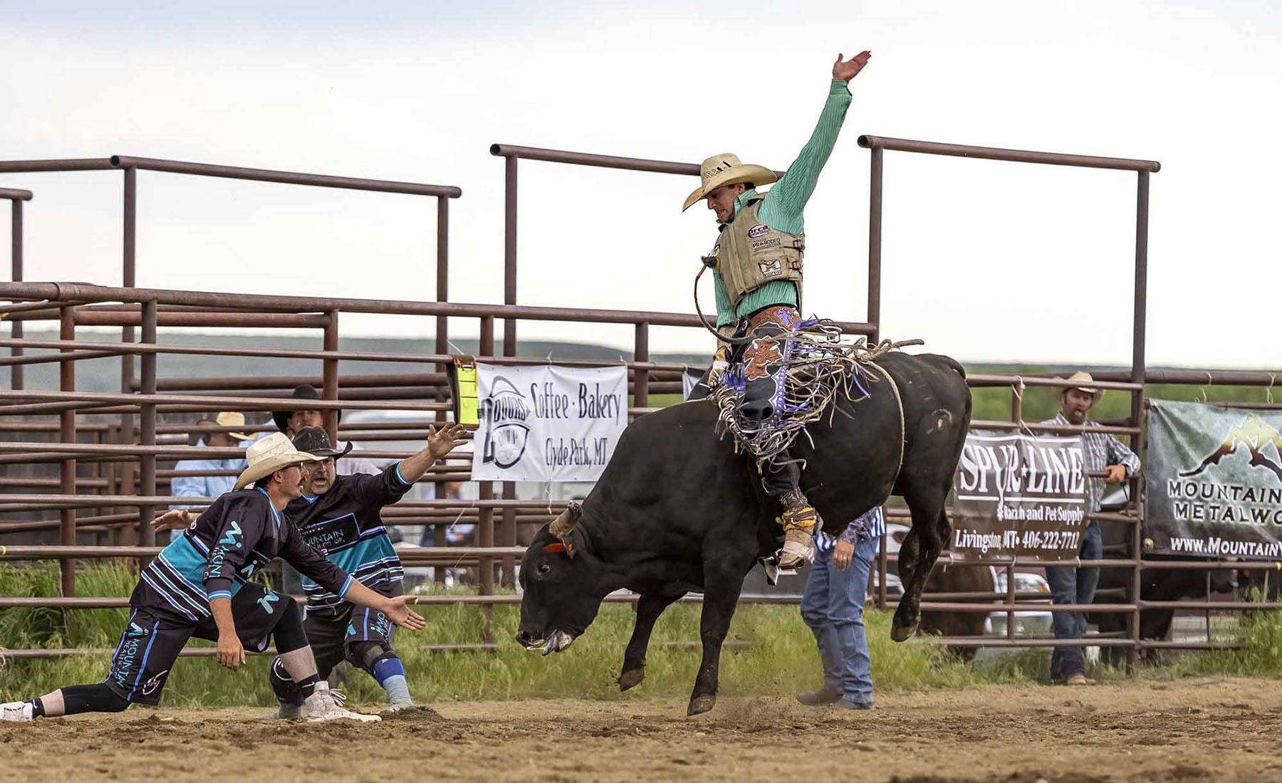 Valley View Rodeo Series @ Gallatin County Fairgrounds slider image 0
