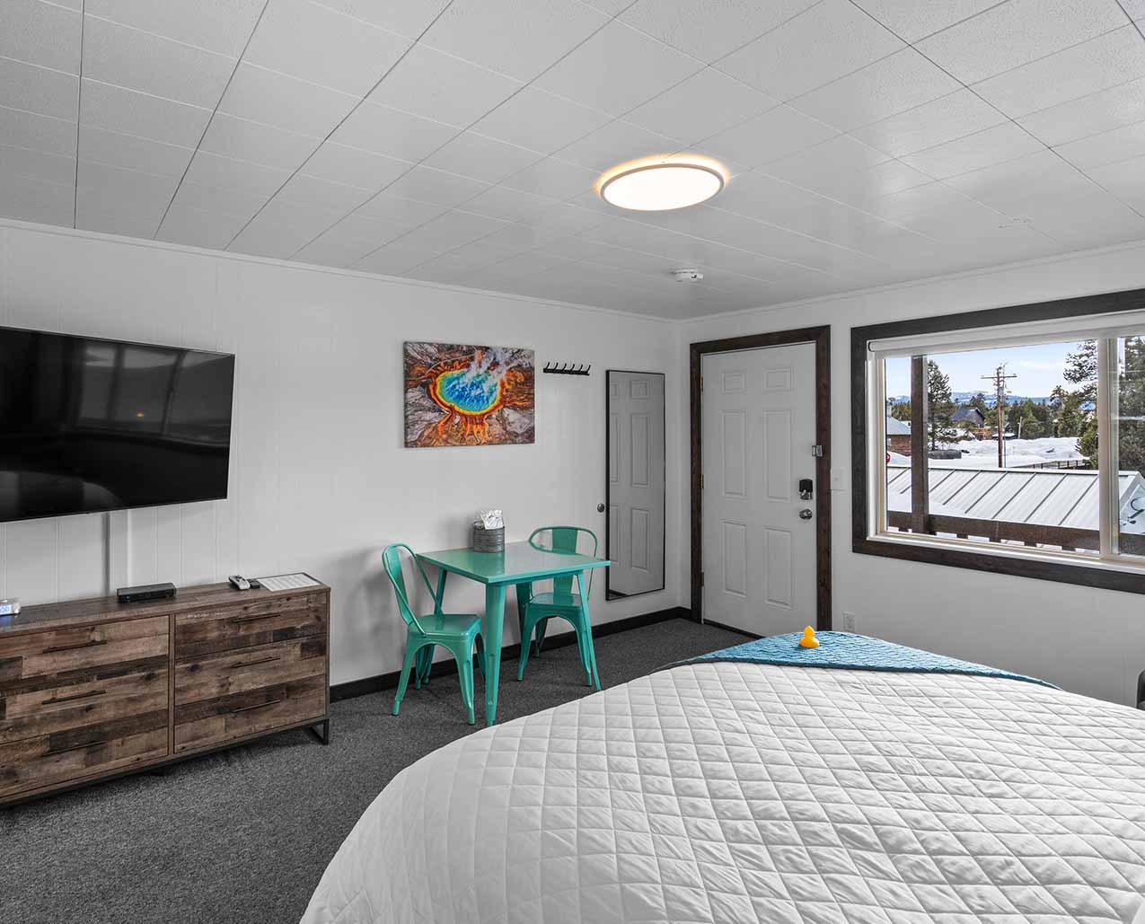 Lazy Duck Inn slider image 0