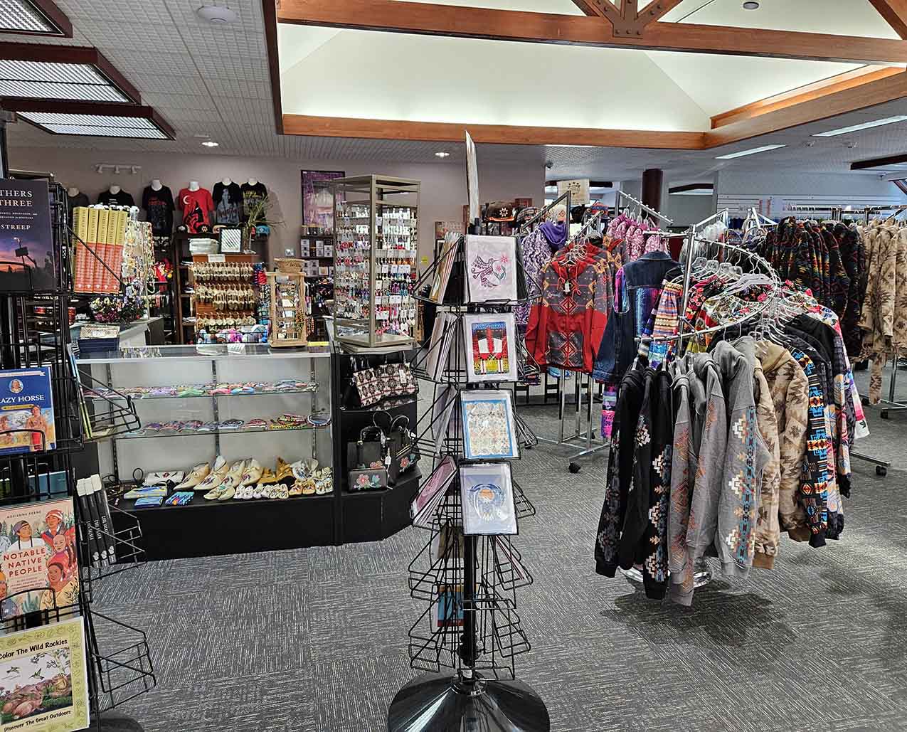 Three Chiefs Culture Center Museum & Gift Shop slider image 0