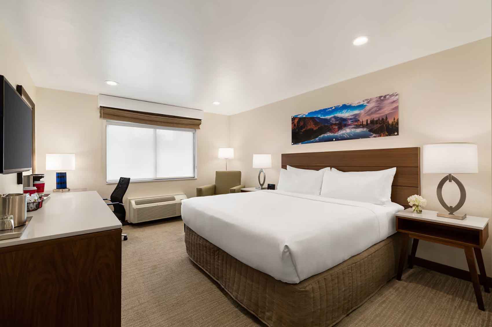 Delta Hotels Helena Colonial slider image 1