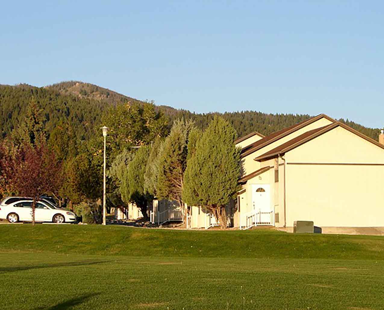 Fairmont Estates Condominiums header image