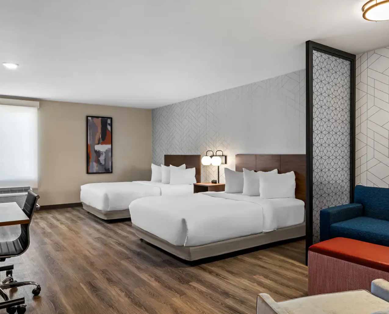 Everhome Suites Bozeman slider image 2