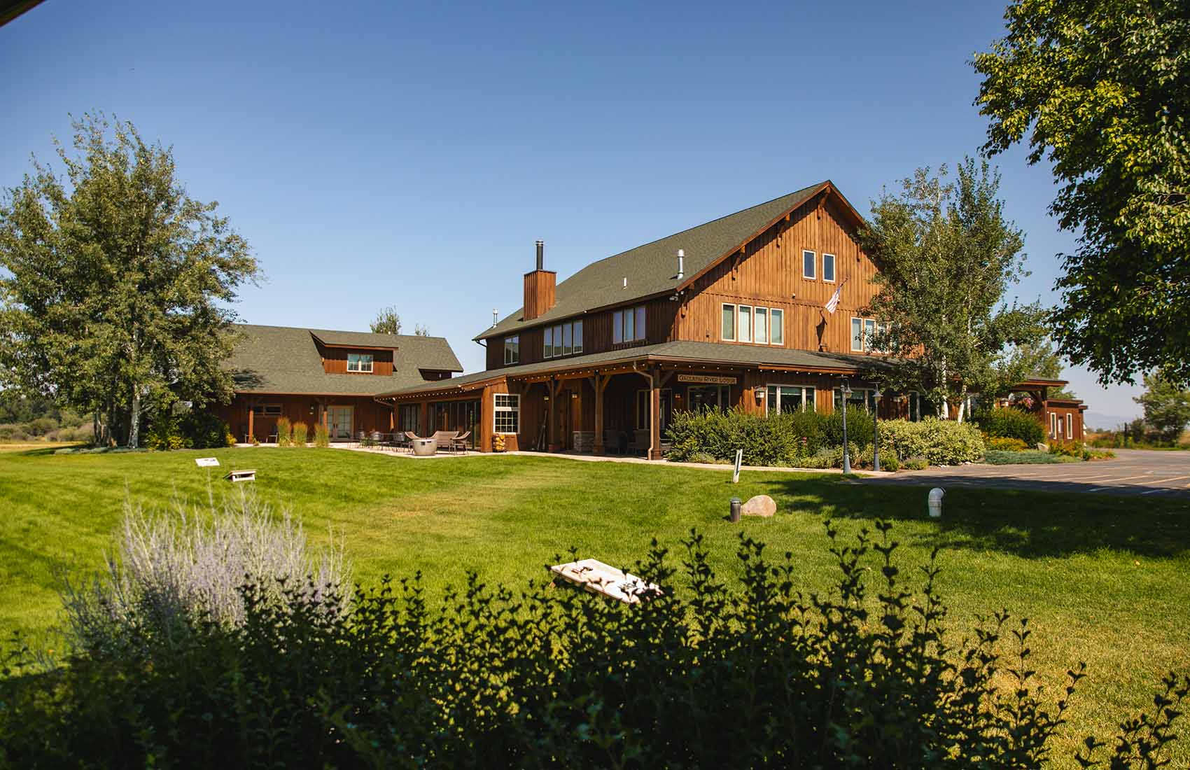 Gallatin River Lodge
