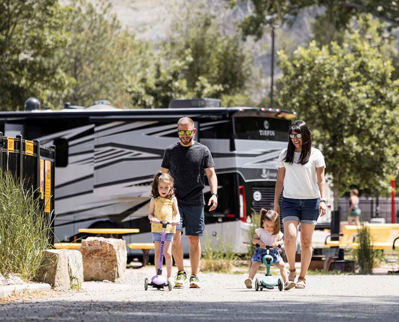 Billings KOA Holiday slider image 1