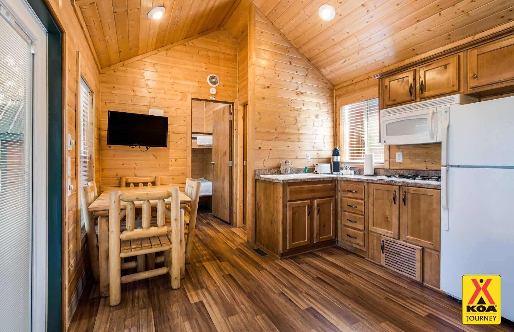 Yellowstone Park/Mountainside KOA Journey slider image 0