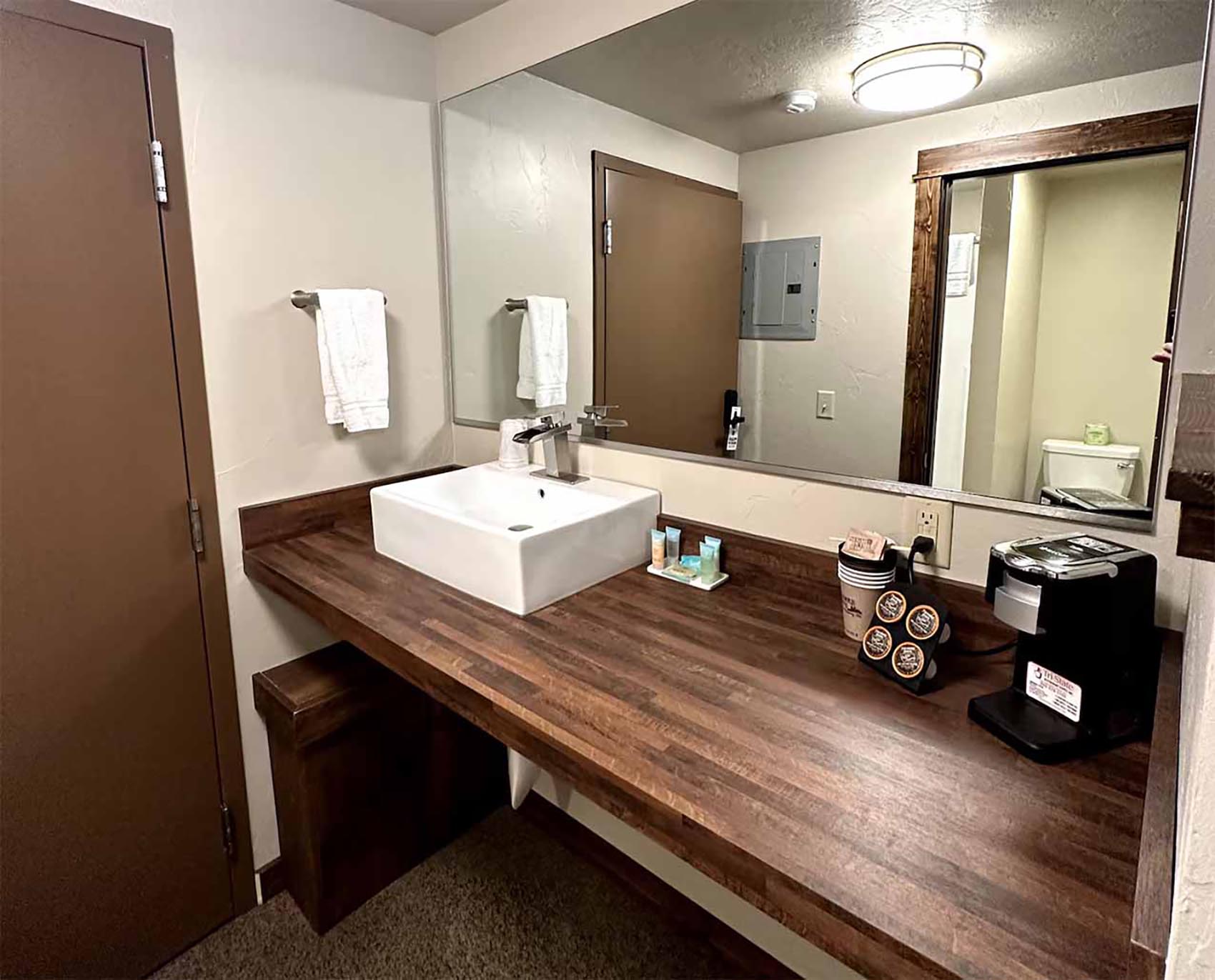 Seeley Basecamp slider image 1